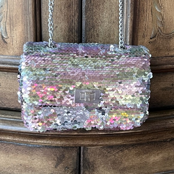The Children's Place Other - The Children's Place Girl Sliver Flip Sequin Shoulder Party Purse Bag with Chain